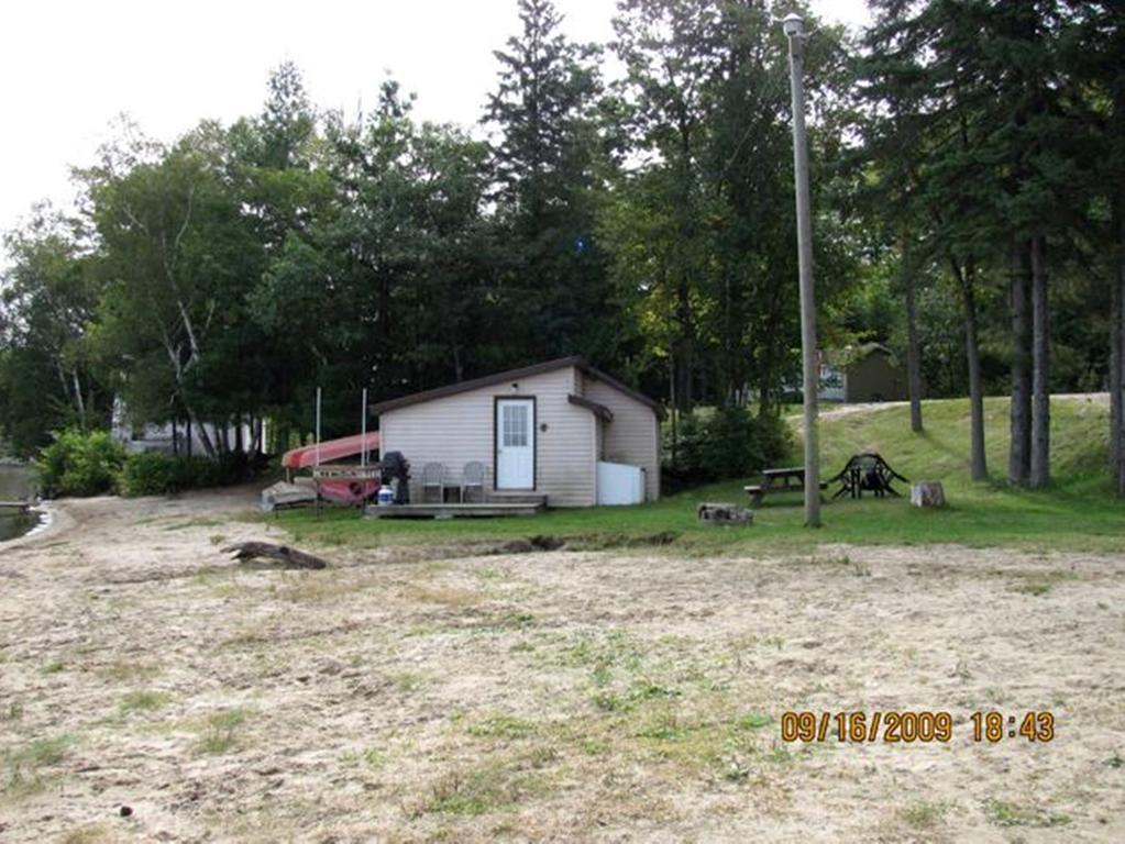 Marble Lake Lodge Cloyne Oda fotoğraf