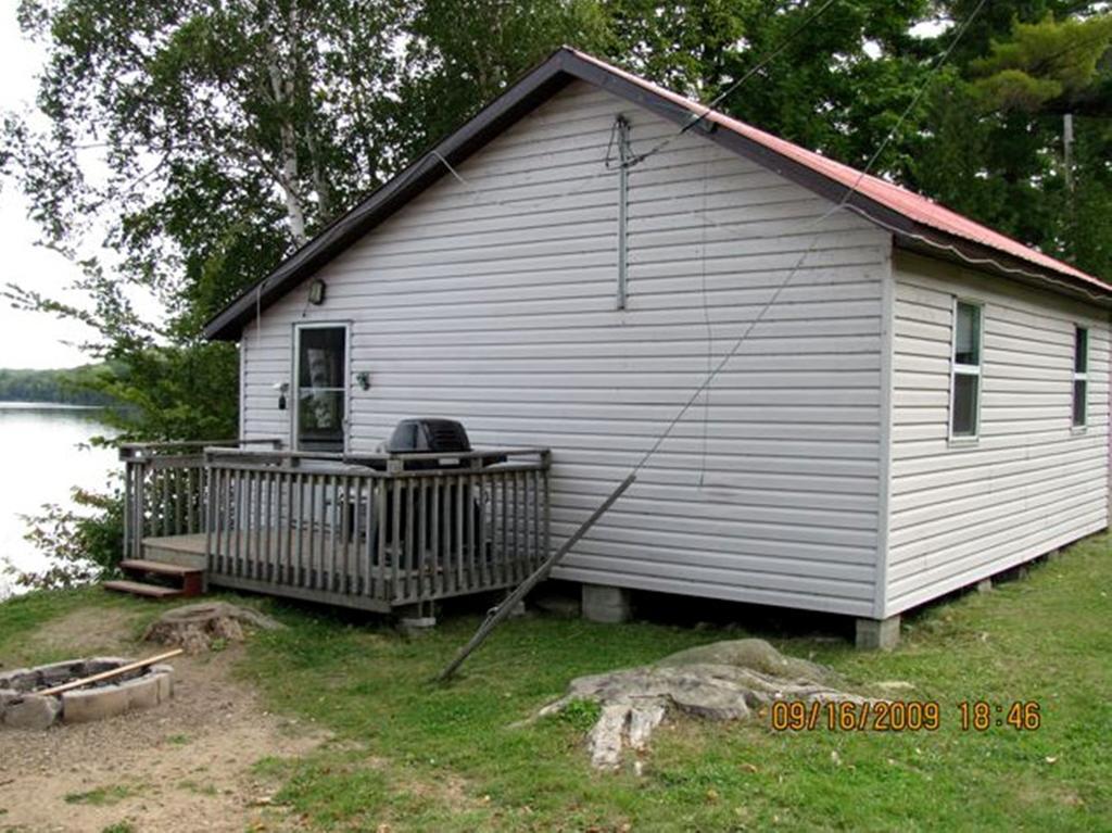 Marble Lake Lodge Cloyne Oda fotoğraf